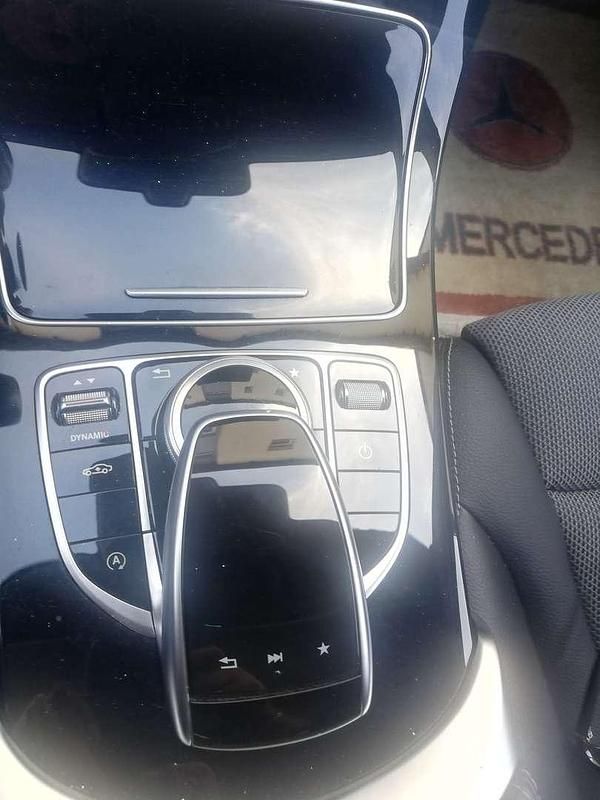 Gebraucht Mercedes C250 Avantgarde 204 PS (150 kW) 2017 Silber Limousine