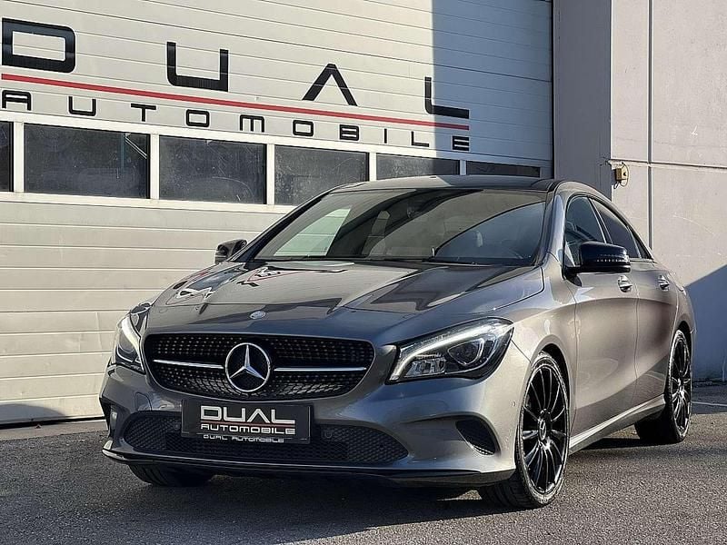 Grau Gebraucht 2017 Mercedes CLA200 Coupé | € 21.900 (Fairer Preis) - Bild 1/4