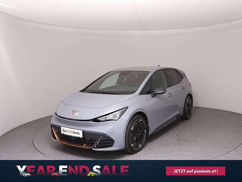 Grau Neu 2025 Cupra Born e-Boost Kleinwagen | € 35.960 (Guter Preis) - Bild 1/4