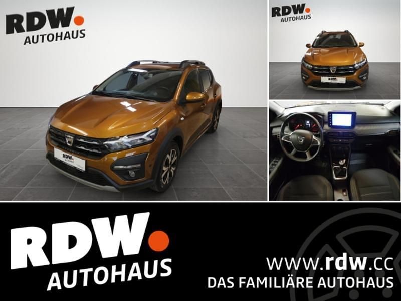 Orange Gebraucht 2021 Dacia Sandero Kleinwagen | € 10.970 (Superpreis) - Bild 1/4
