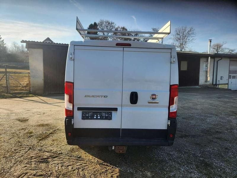 Gebraucht Fiat Ducato 120 PS (88 kW) 2018 Weiß Van