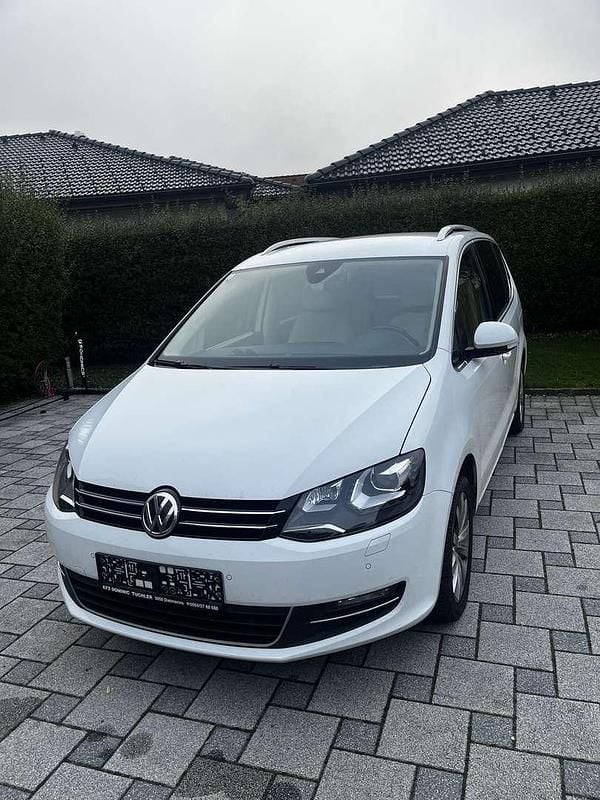 Gebraucht VW Sharan Highline 177 PS (130 kW) 2019 Van / Kleinbus