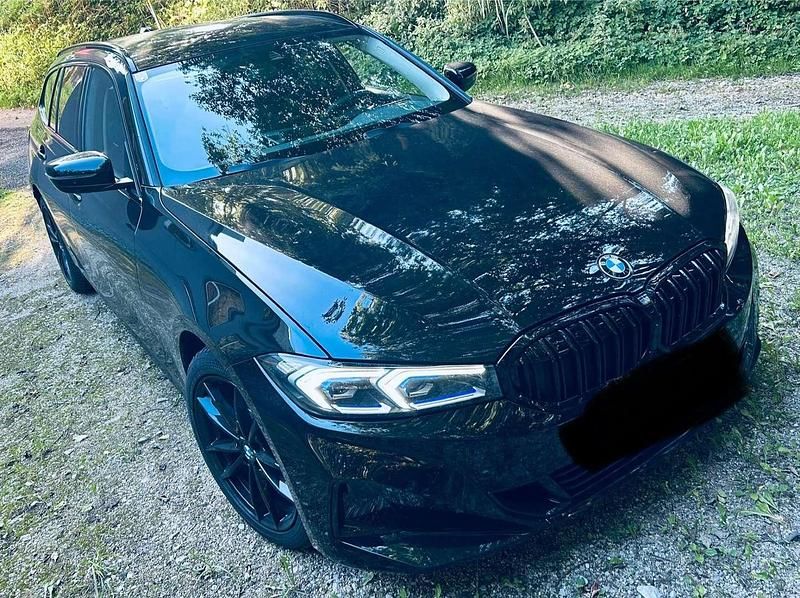 Gebraucht BMW 320 190 PS (139 kW) 2024 Kombi