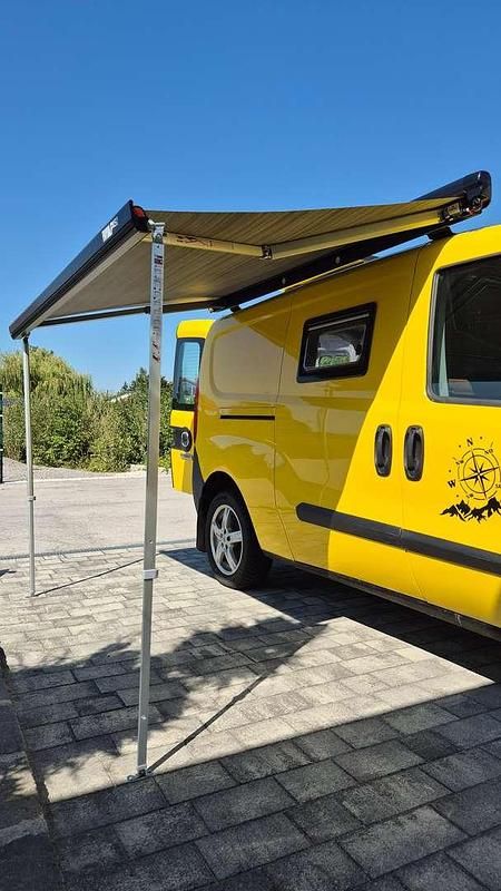 Gebraucht Fiat Doblò 90 PS (66 kW) 2015 Gelb Van / Kleinbus