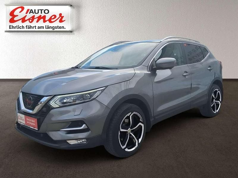 Gebraucht Nissan Qashqai 131 PS (96 kW) 2017 Grau SUV