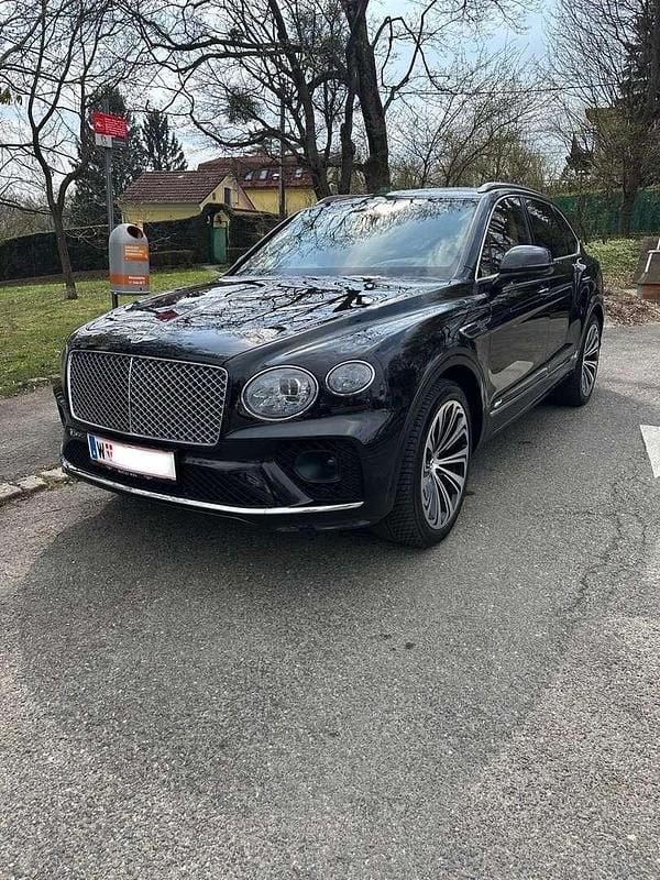 Schwarz Gebraucht 2021 Bentley Bentayga SUV | € 175.000 - Bild 1/4