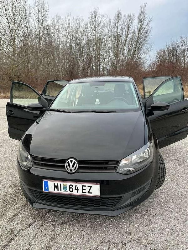 Gebraucht VW Polo Classicline 60 PS (44 kW) 2012 Schwarz Kleinwagen