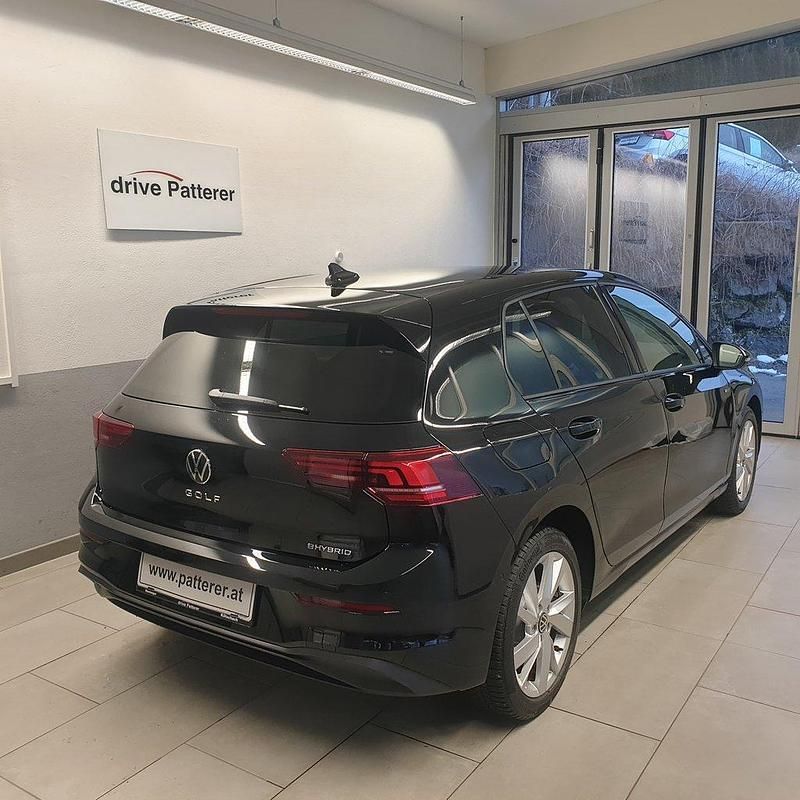 Neu VW Golf VIII 204 PS (150 kW) 2026 Schwarz  metallic Limousine