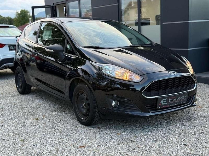 Schwarz Gebraucht 2017 Ford Fiesta Kleinwagen | € 4.550 - Bild 1/4