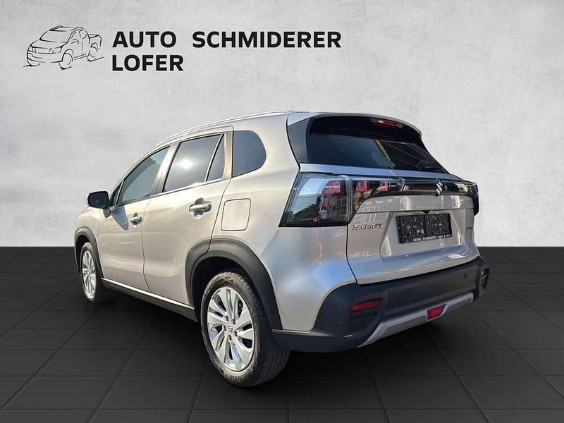 Gebraucht Suzuki SX4 S-Cross 129 PS (94 kW) 2024 Grau SUV