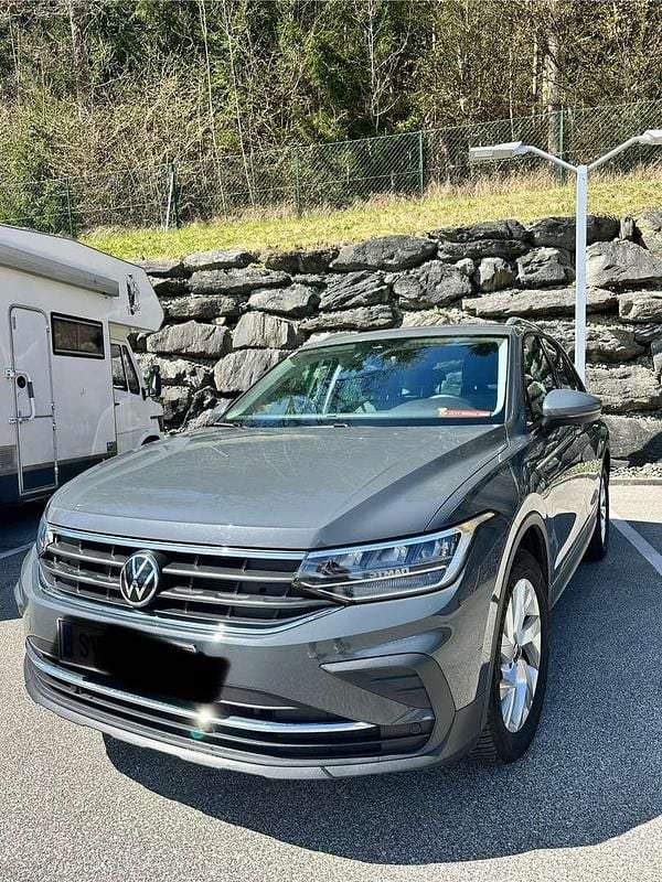 Gebraucht 2021 VW Tiguan Life SUV | € 30.900 (Teuer) - Bild 1/4