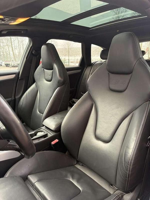 Gebraucht Audi A4 245 PS (180 kW) 2012 Rot Kombi