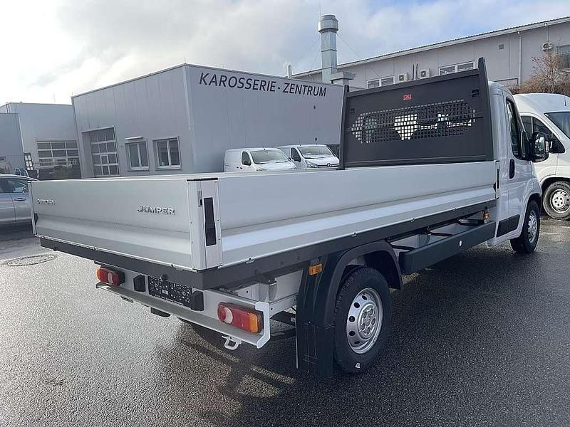 Gebraucht Citroën Jumper 140 PS (102 kW) 2024 Weiß Van / Kleinbus