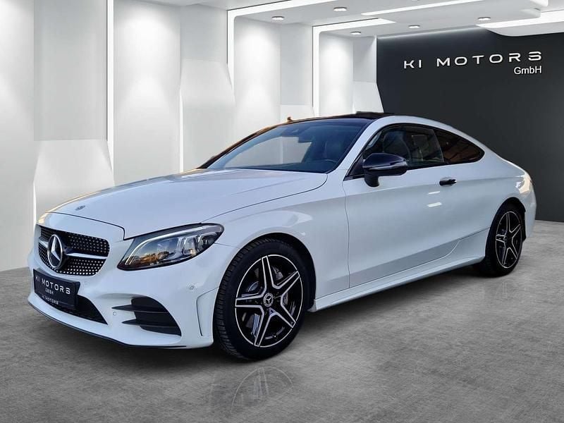 Weiß Gebraucht 2019 Mercedes C300 Coupé | € 39.990 (Superpreis) - Bild 1/4