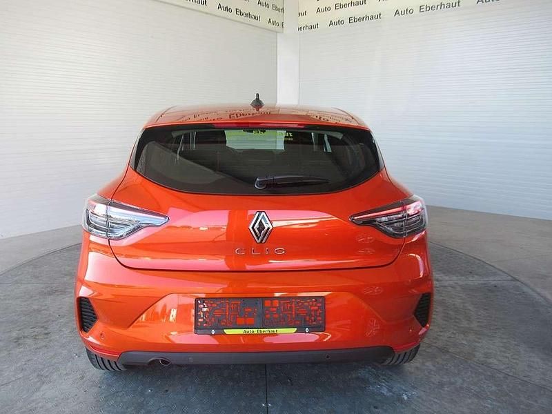 Gebraucht Renault Clio V Evolution 91 PS (66 kW) 2024 Orange Limousine