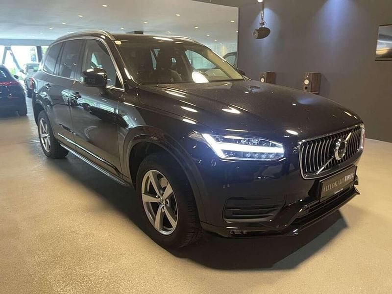 Schwarz Gebraucht 2021 Volvo XC90 Momentum SUV | € 51.490 (Fairer Preis) - Bild 1/4
