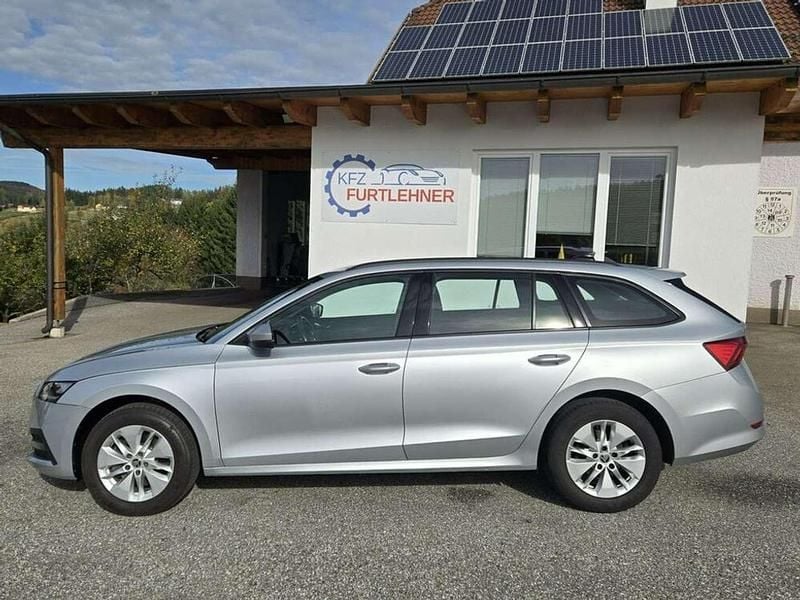 Gebraucht Skoda Octavia Ambition 150 PS (110 kW) 2022 Silber Kombi