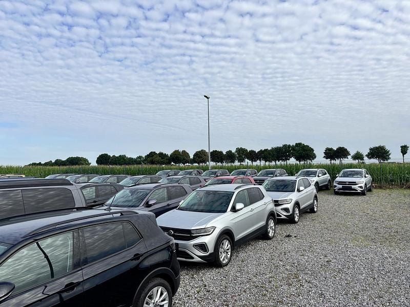 Neu 2025 VW T-Cross R-line SUV | € 34.476 (Fairer Preis) - Bild 1/4