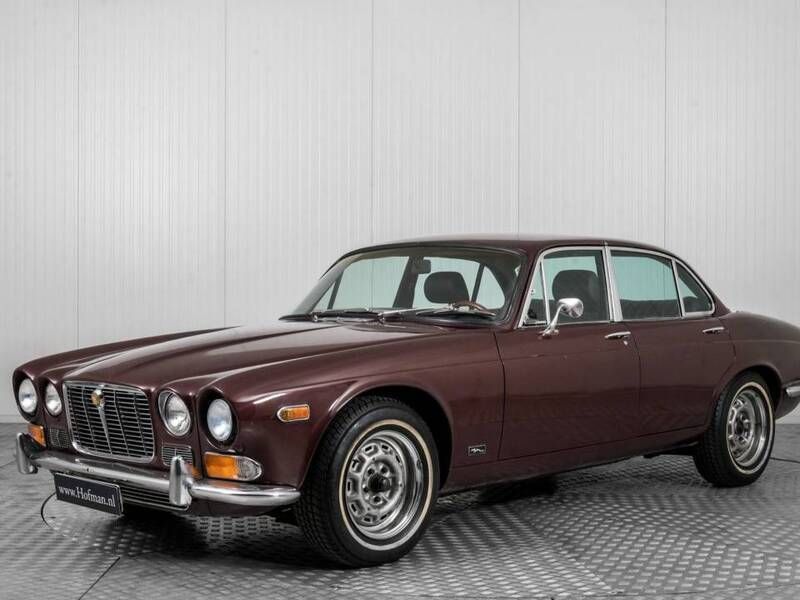 Rot Gebraucht 1970 Jaguar XJ6 Limousine | € 8.900 - Bild 1/4