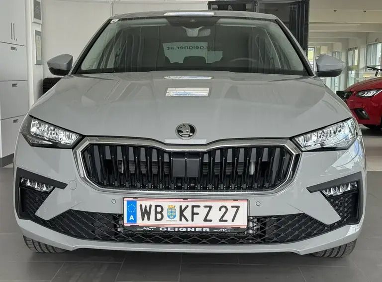 Gebraucht Skoda Scala Selection 116 PS (85 kW) 2025 Mittelgrau  normal Kleinwagen
