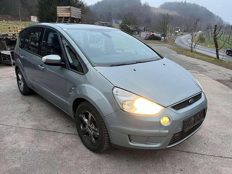 Gebraucht Ford S-MAX Titanium 116 PS (85 kW) 2008 Grau Van / Kleinbus