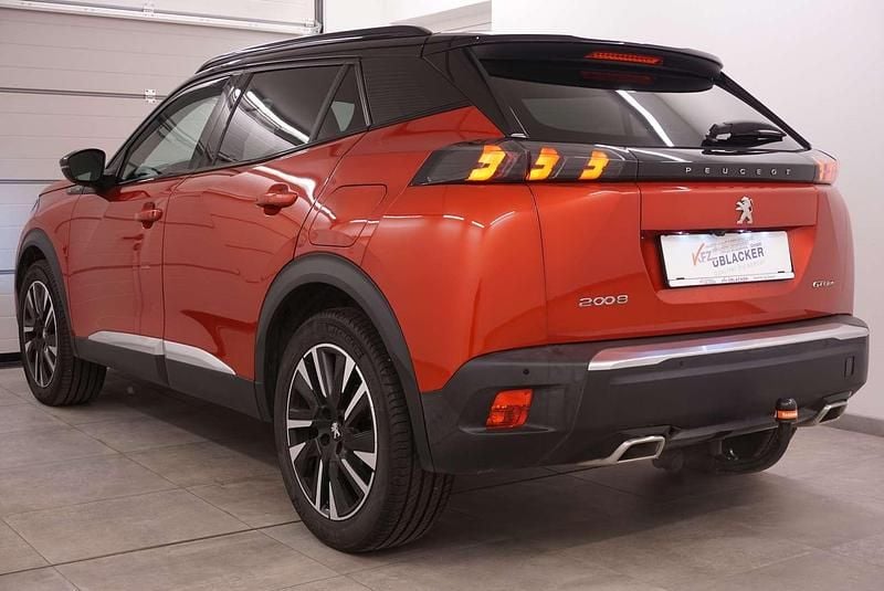 Gebraucht Peugeot 2008 Allure GT-Line 131 PS (96 kW) 2020 Rot SUV