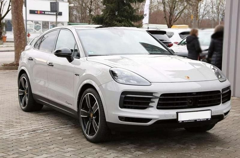 Kreide metallic Gebraucht 2021 Porsche Cayenne SUV | € 124.905 - Bild 1/4