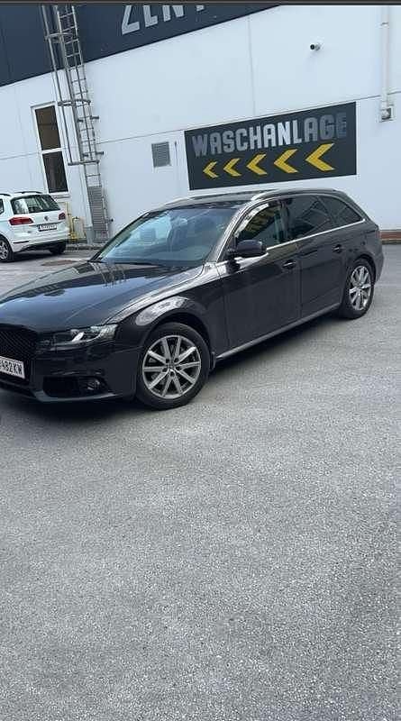 Schwarz Gebraucht 2010 Audi A4 Kombi | € 6.300 (Fairer Preis) - Bild 1/4