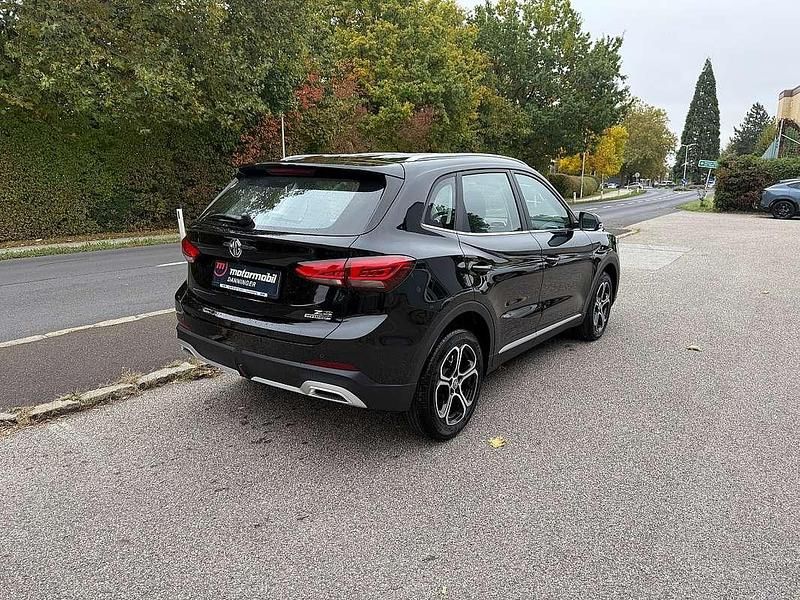 Neu MG ZS Comfort 102 PS (75 kW) 2025 Schwarz Limousine