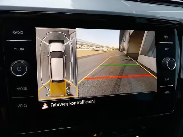 Gebraucht VW Passat GTE 156 PS (114 kW) 2022 Mangangrau metallic Kombi