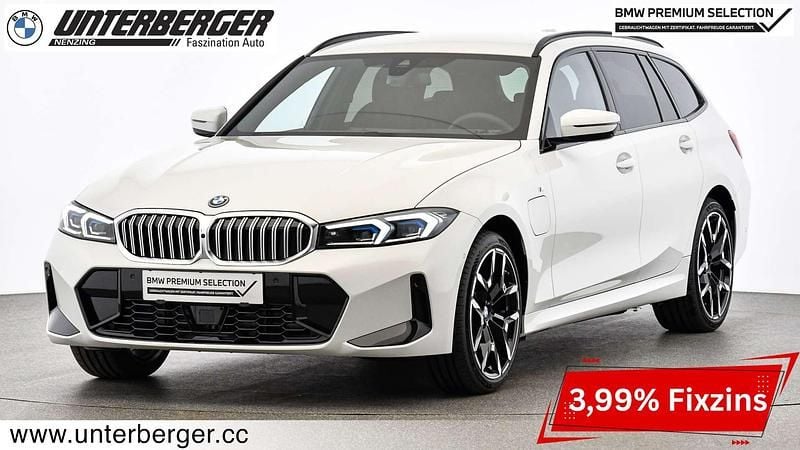 Weiß Gebraucht 2024 BMW 330 Comfort Edition Kombi | € 57.500 - Bild 1/4