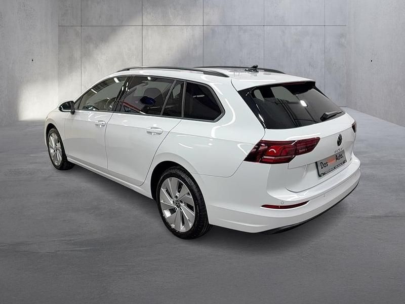 Gebraucht VW Golf VIII Life 116 PS (85 kW) 2024 Weiss  normal Kombi