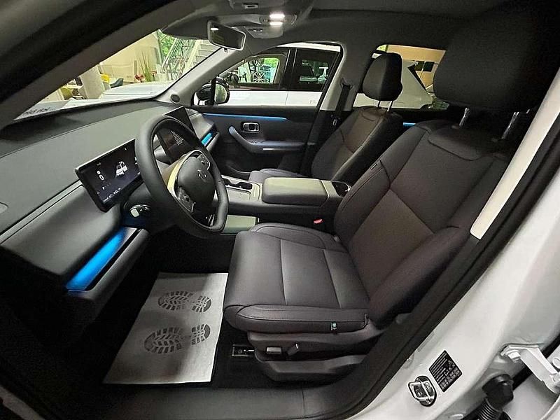 Neu Leapmotor C10 88 PS (64 kW) 2025 Weiß SUV