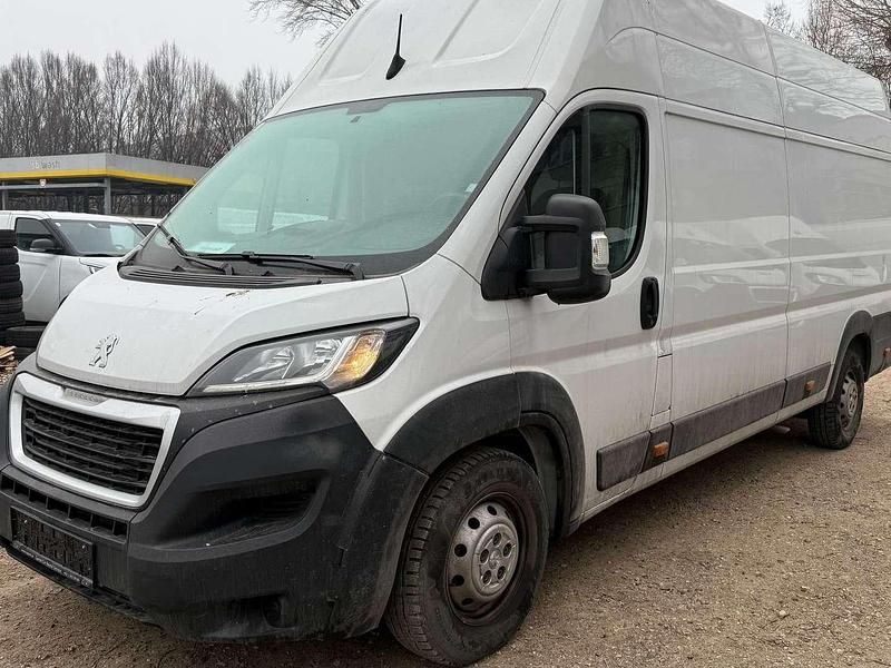Gebraucht Peugeot Boxer 140 PS (102 kW) 2023 Van