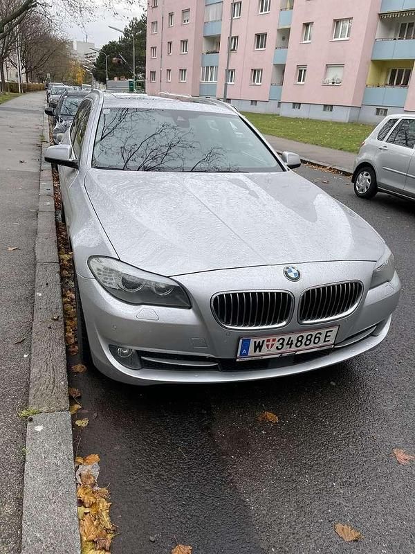 Gebraucht BMW 525 218 PS (160 kW) 2013 Kombi