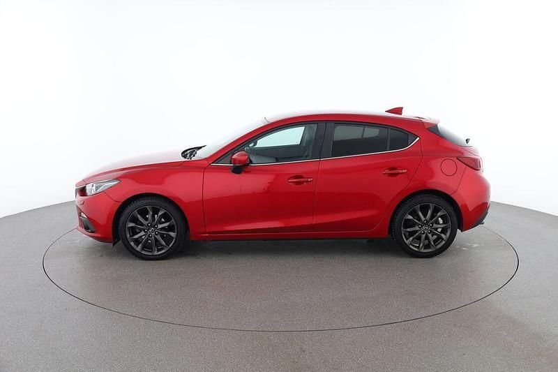 Gebraucht Mazda 3 Takumi-Line 120 PS (88 kW) 2016 Rot Limousine