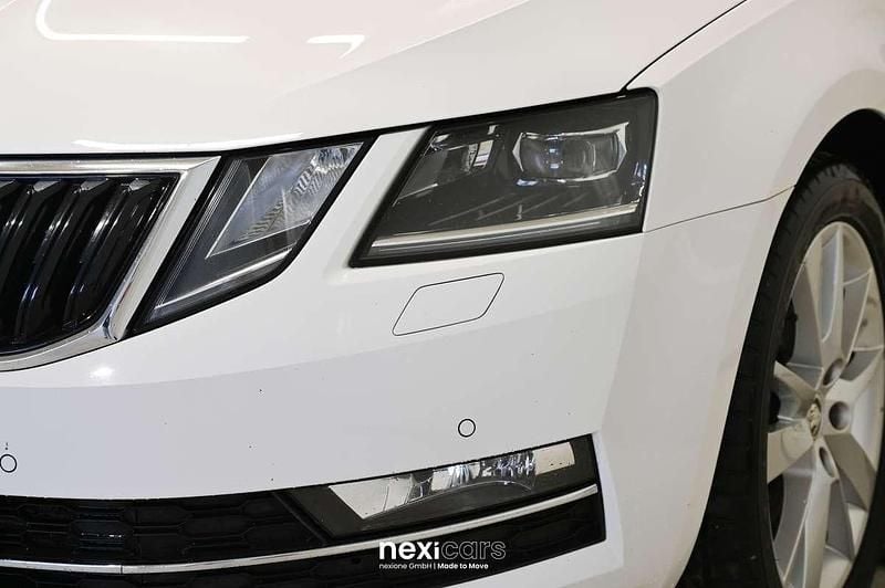 Gebraucht Skoda Octavia Style 150 PS (110 kW) 2017 Weiß Kombi