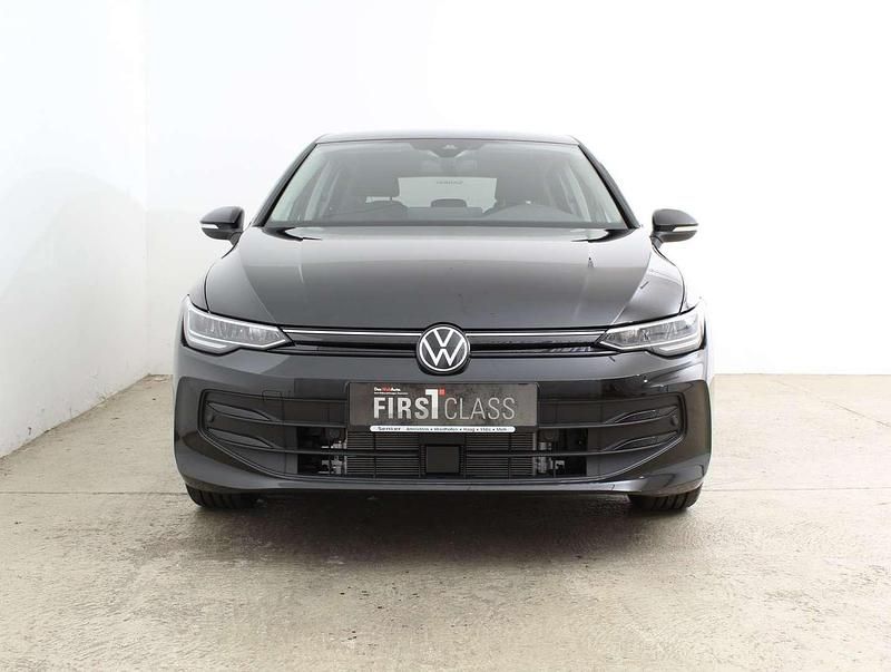 Neu VW Golf VIII 116 PS (85 kW) 2025 Schwarz Limousine