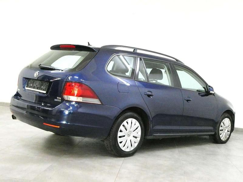 Gebraucht VW Golf VI 105 PS (77 kW) 2011 Blau Kleinwagen