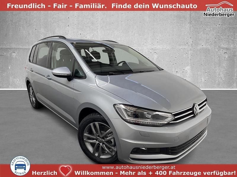 Neu VW Touran Comfortline 150 PS (110 kW) 2026 Van / Kleinbus