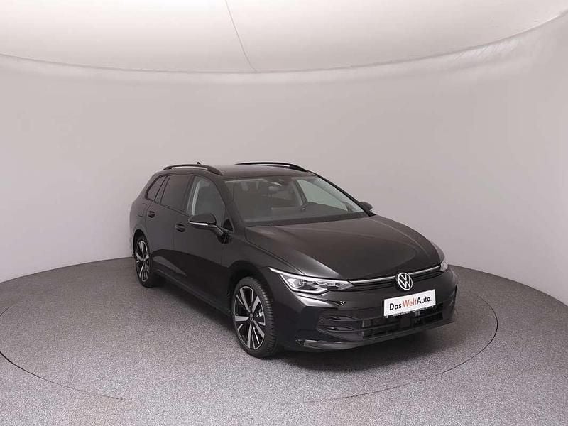 Gebraucht VW Golf VIII Business 150 PS (110 kW) 2025 Schwarz Kombi