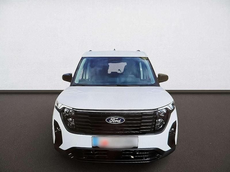 Gebraucht Ford Tourneo Titanium 125 PS (91 kW) 2024 Weiß Kombi