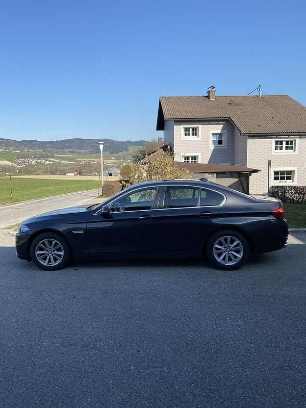 Gebraucht BMW 520 190 PS (139 kW) 2015 Limousine