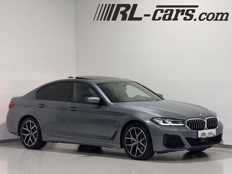 Gebraucht BMW 530 M Sport 292 PS (214 kW) 2021 Grau Limousine