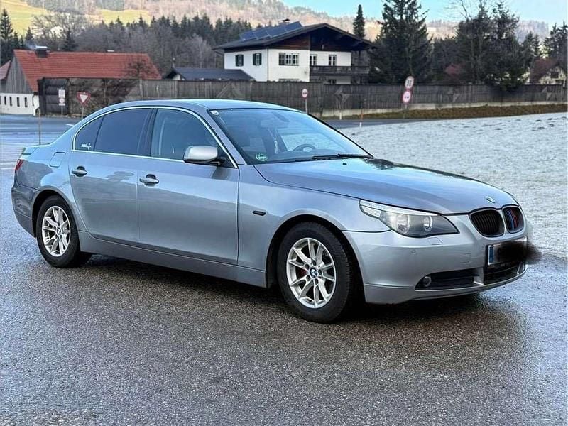 Gebraucht BMW 520 170 PS (125 kW) 2003 Grau Limousine