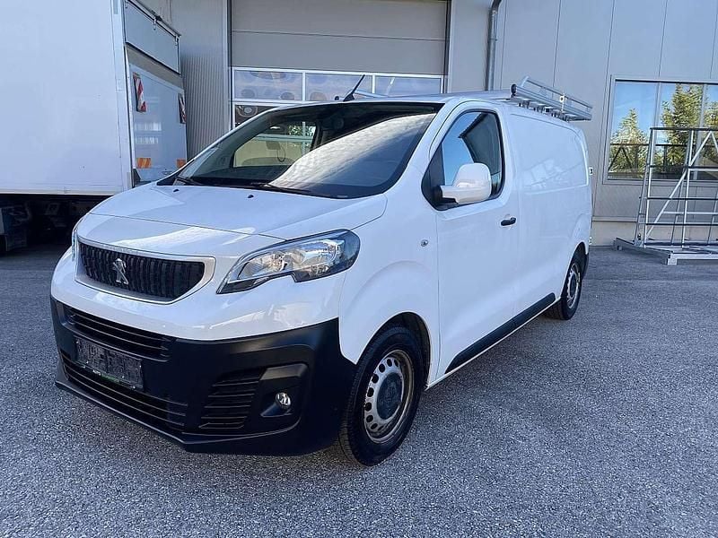 Gebraucht Peugeot Expert Premium 95 PS (69 kW) 2016 Schwarz Van