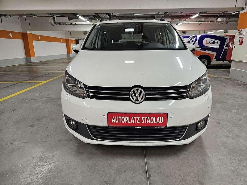 Gebraucht VW Touran 105 PS (77 kW) 2015 Weiß Van / Kleinbus