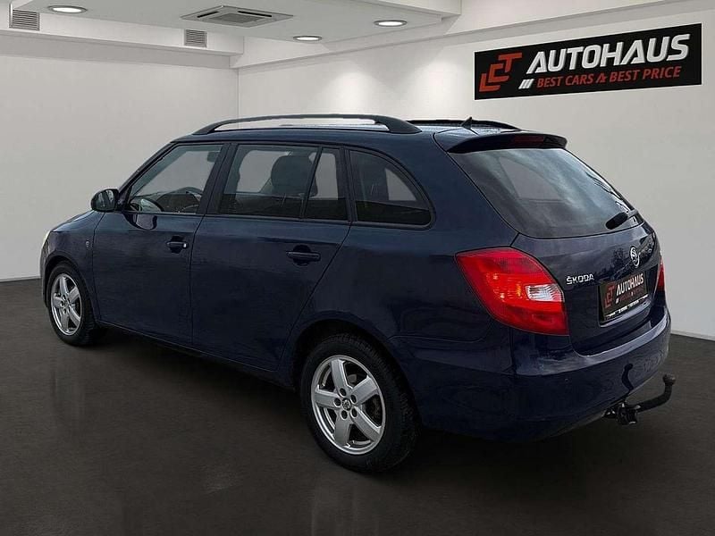 Gebraucht Skoda Fabia Ambition 90 PS (66 kW) 2013 Blau Kombi