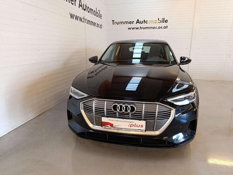 Gebraucht Audi e-tron Business 300 kW (408 PS) 2022 Schwarz  normal SUV