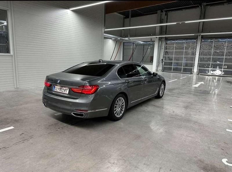 Gebraucht BMW 730 265 PS (194 kW) 2016 Limousine